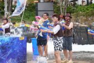https://img.toumeiw.cn/upload/ajax/20240629/fec2fdd0ec6dc8d9186f946c854280de.jpg 荒野乱斗2
