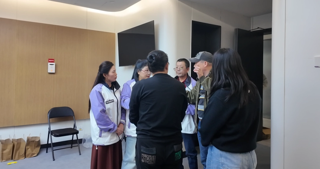 当我在看60岁的老人打电竞比赛时,我在看什么(图22) 当我在看60岁的老人打电竞比赛时,我在看什么
